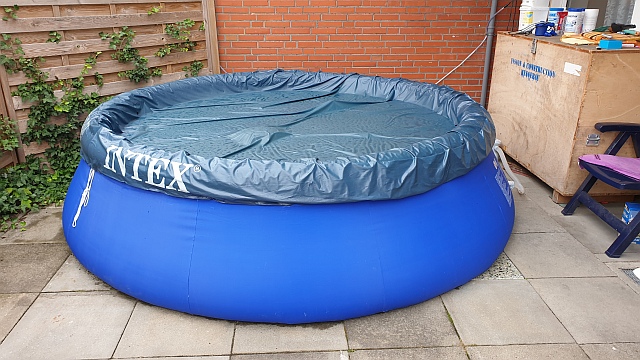 ../images/fotoalbum/pool/2020-07-04 10.28.48